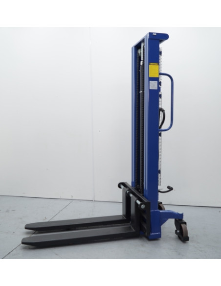 Apilador Manual 1000 Kg - 3000 mm - 16002