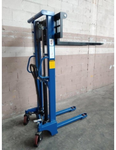 Apilador Manual 2000 Kg - 1600 mm - 16003