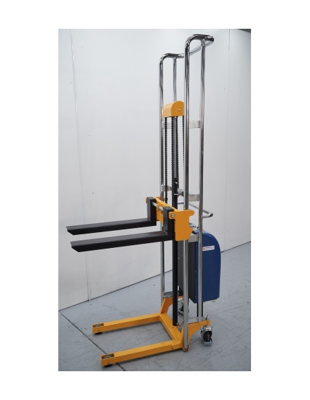 Apilador Eléctrico 400 Kg - 2000 mm - 10559